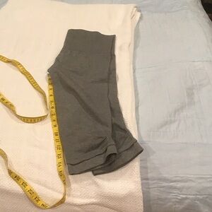 Ebb to Street crops, gray, by Lululemon